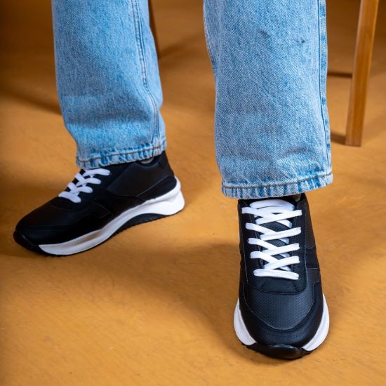 Picture of Zuqo Men's Sneaker  : Urban - Solid Black