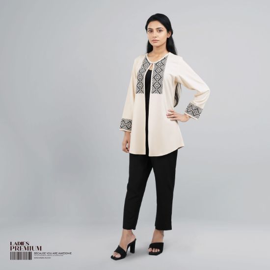 Picture of Womens Premium Kurti - Avira